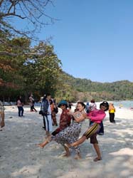 Coral Island (49)